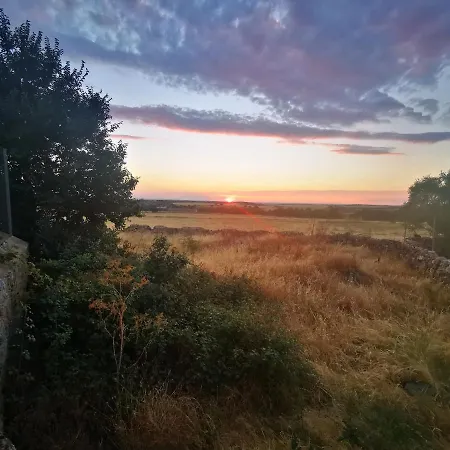 Casita Piron Adrada de Piron