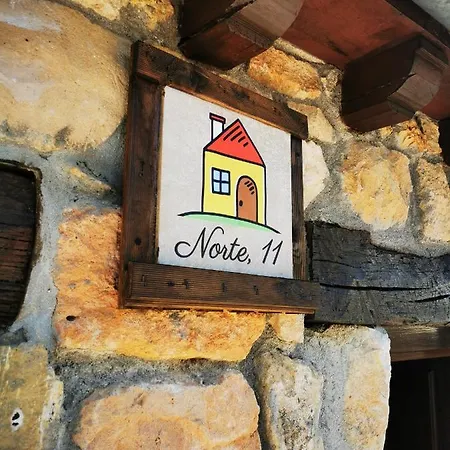 Casita Piron * Adrada de Piron
